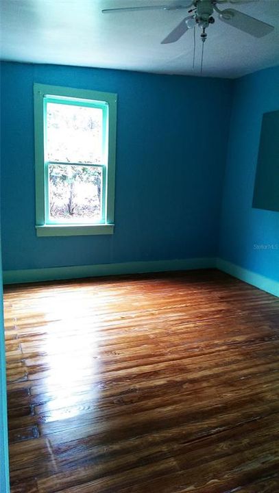 For Sale: $499,900 (8 beds, 0 baths, 2390 Square Feet)