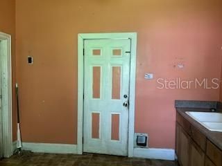 На продажу: $219,000 (2 спален, 1 ванн, 1080 Квадратных фут)