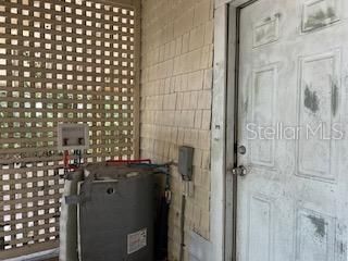 На продажу: $219,000 (2 спален, 1 ванн, 1080 Квадратных фут)
