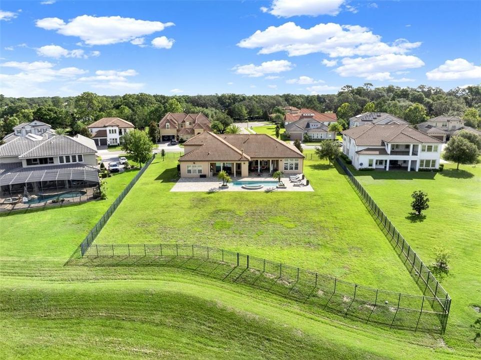 For Sale: $2,000,000 (5 beds, 5 baths, 5118 Square Feet)