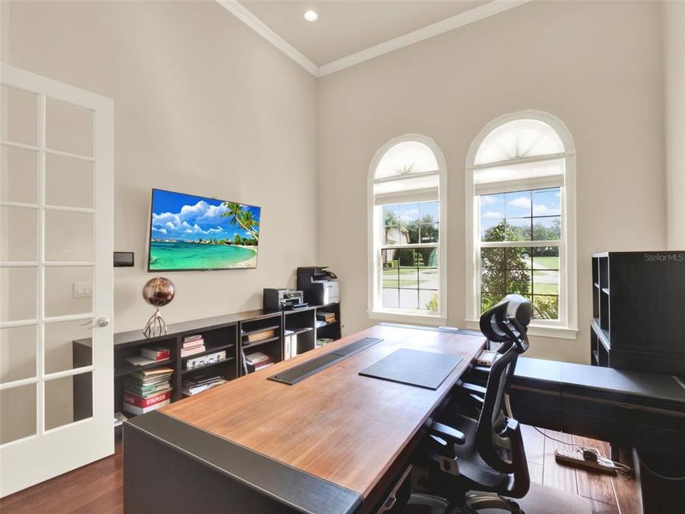 For Sale: $2,000,000 (5 beds, 5 baths, 5118 Square Feet)