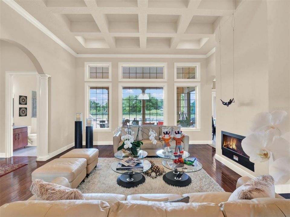 For Sale: $2,000,000 (5 beds, 5 baths, 5118 Square Feet)