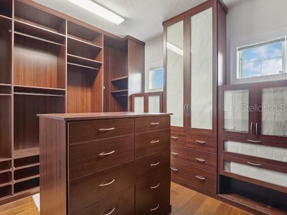 For Sale: $2,000,000 (5 beds, 5 baths, 5118 Square Feet)