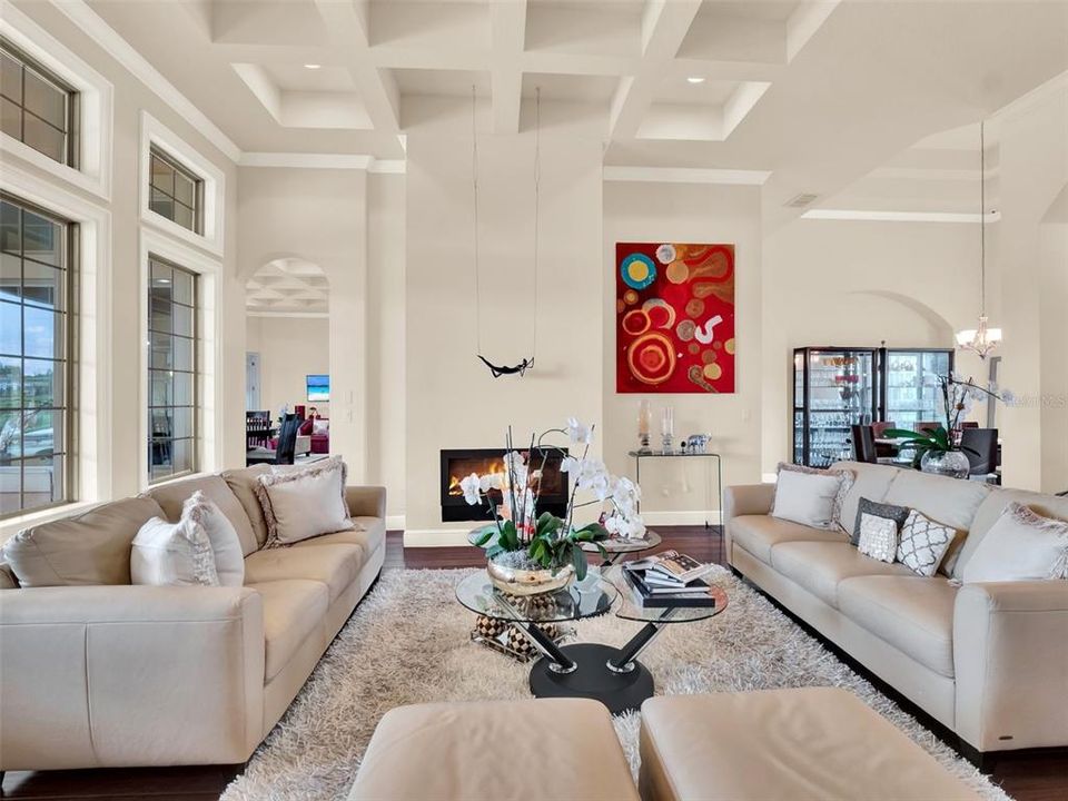 For Sale: $2,000,000 (5 beds, 5 baths, 5118 Square Feet)