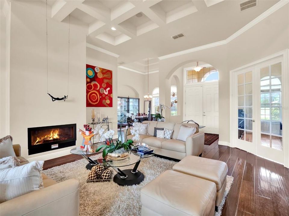 For Sale: $2,000,000 (5 beds, 5 baths, 5118 Square Feet)