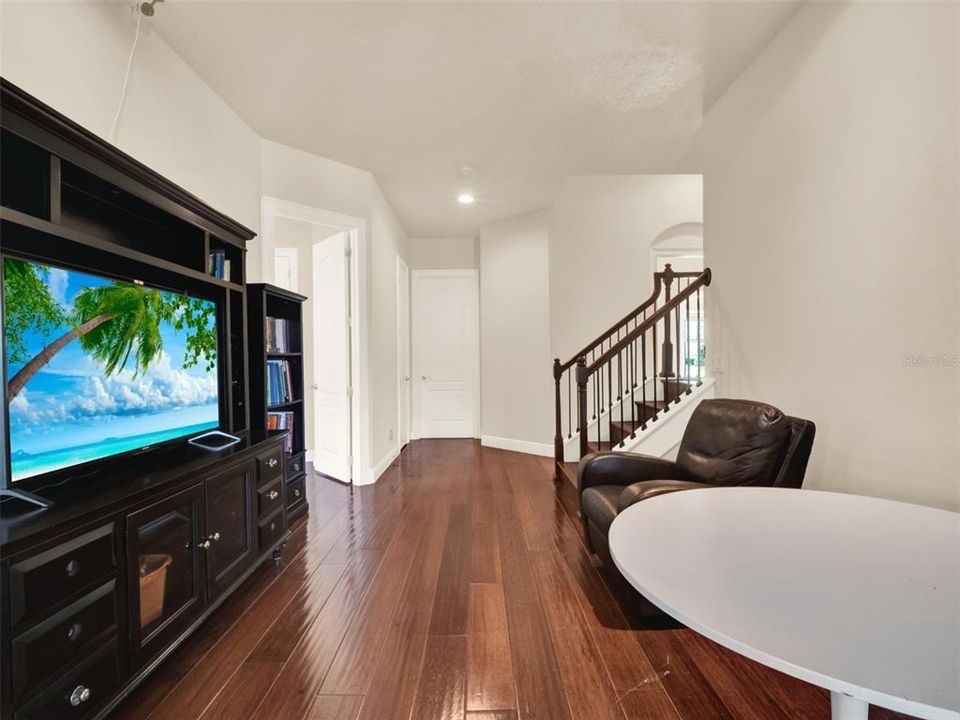 For Sale: $2,000,000 (5 beds, 5 baths, 5118 Square Feet)