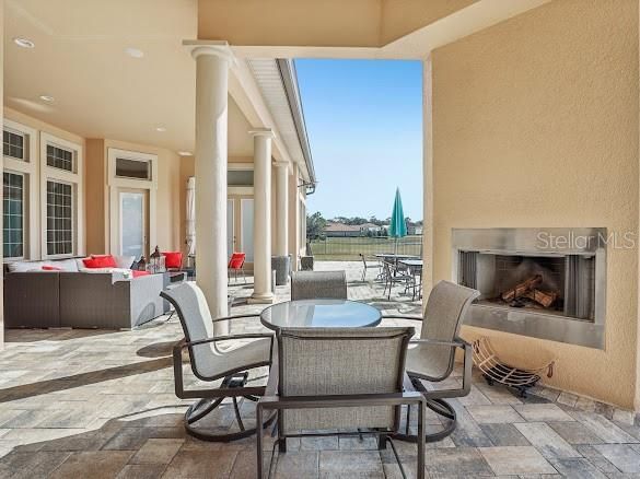 For Sale: $2,000,000 (5 beds, 5 baths, 5118 Square Feet)