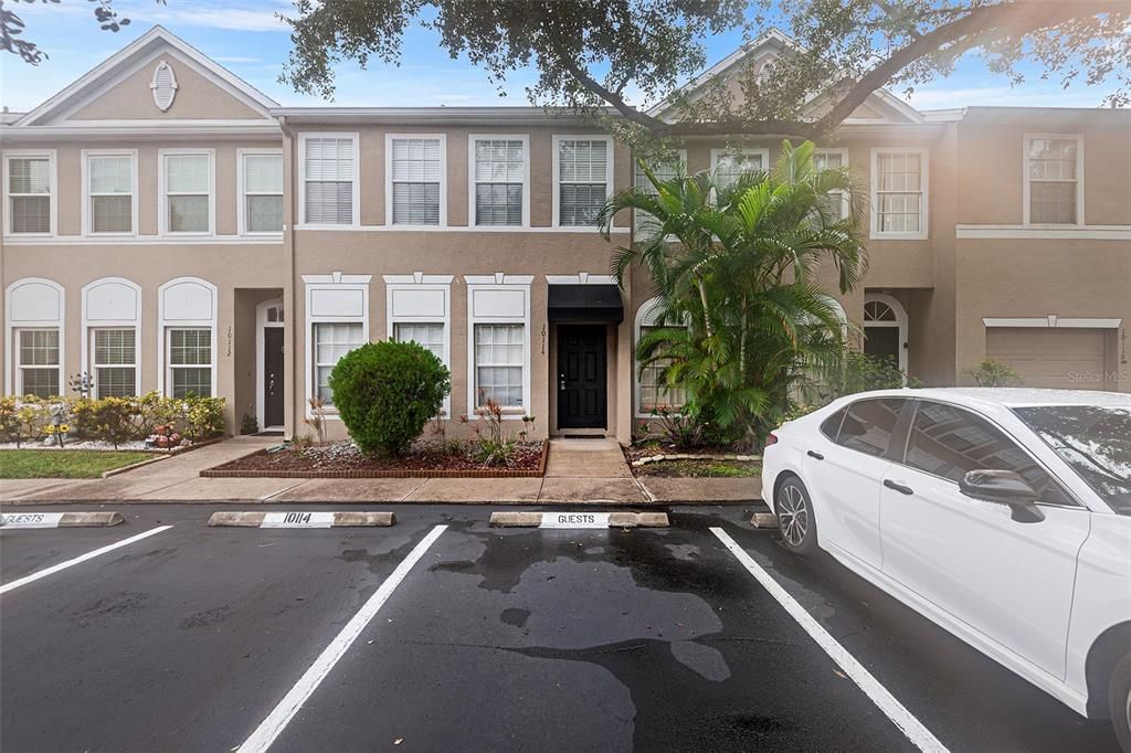 最近租的: $2,300 (3 贝兹, 2 浴室, 1232 平方英尺)