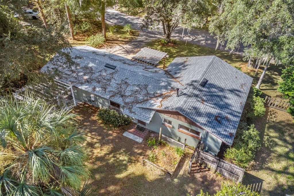 En Venta: $310,000 (3 camas, 2 baños, 1370 Pies cuadrados)