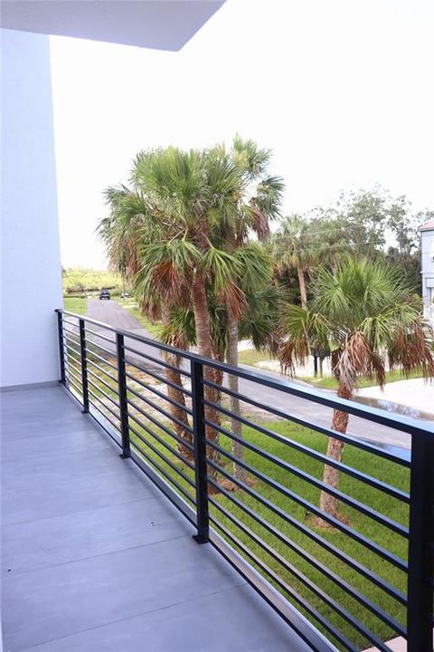 For Sale: $1,150,000 (4 beds, 3 baths, 2900 Square Feet)