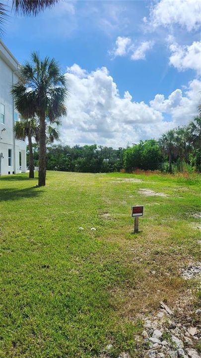 For Sale: $1,150,000 (4 beds, 3 baths, 2900 Square Feet)