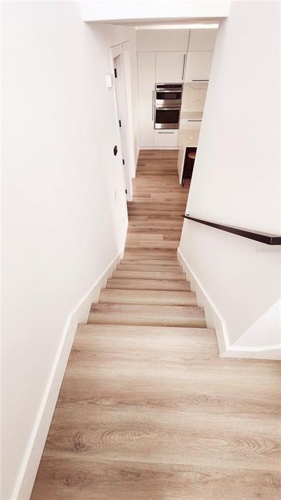 For Sale: $1,150,000 (4 beds, 3 baths, 2900 Square Feet)