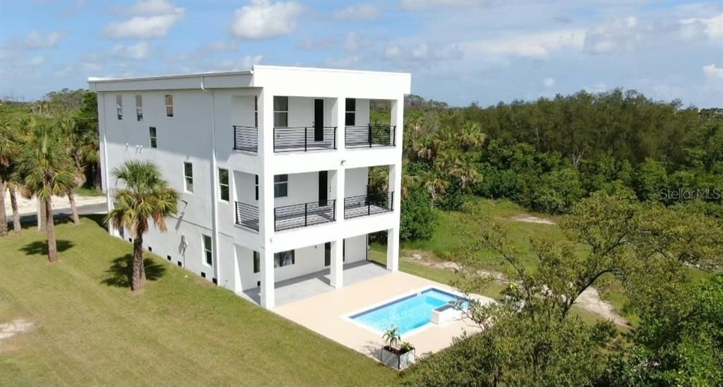 For Sale: $1,150,000 (4 beds, 3 baths, 2900 Square Feet)