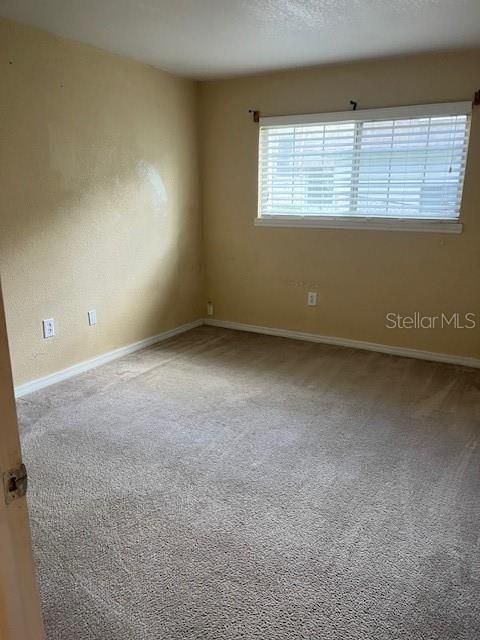 待售: $155,000 (3 贝兹, 2 浴室, 1149 平方英尺)