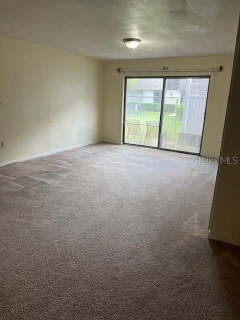 待售: $155,000 (3 贝兹, 2 浴室, 1149 平方英尺)