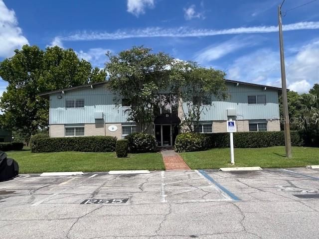 待售: $155,000 (3 贝兹, 2 浴室, 1149 平方英尺)