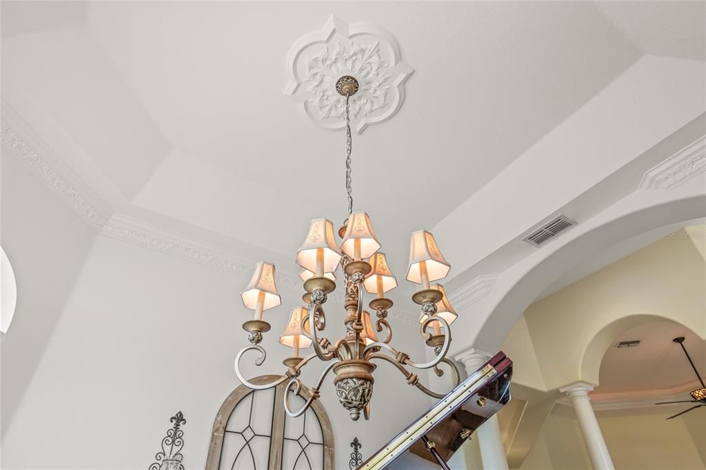 На продажу: $694,999 (3 спален, 2 ванн, 2748 Квадратных фут)