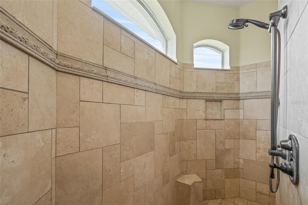 На продажу: $694,999 (3 спален, 2 ванн, 2748 Квадратных фут)