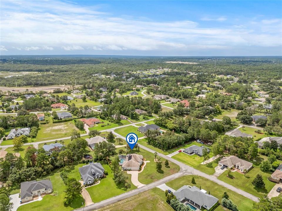 На продажу: $694,999 (3 спален, 2 ванн, 2748 Квадратных фут)