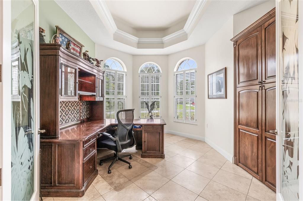 На продажу: $694,999 (3 спален, 2 ванн, 2748 Квадратных фут)