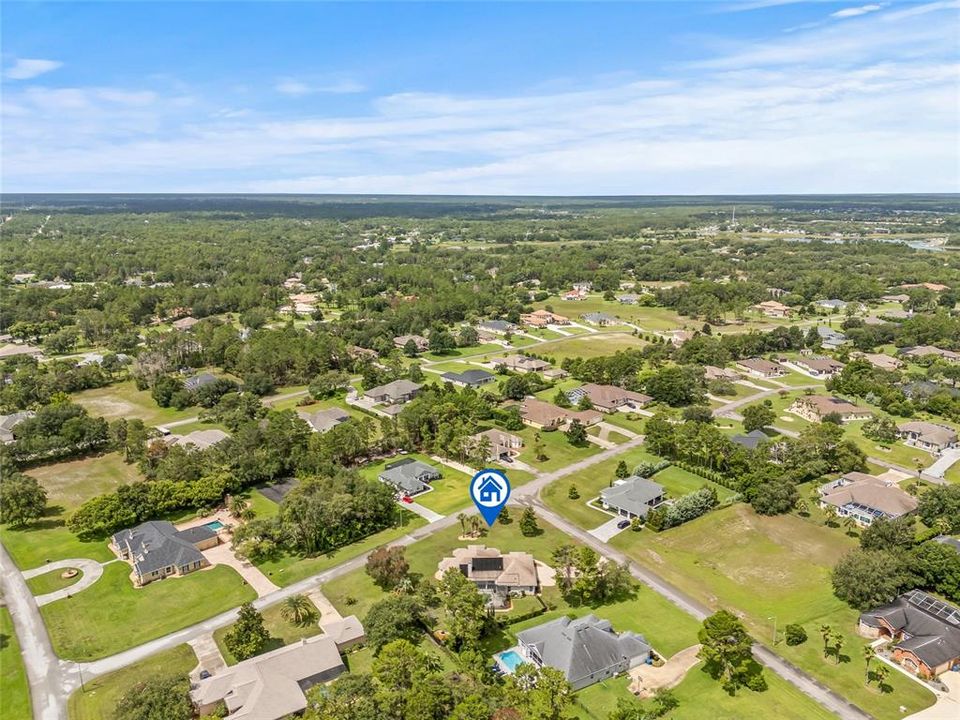 На продажу: $694,999 (3 спален, 2 ванн, 2748 Квадратных фут)