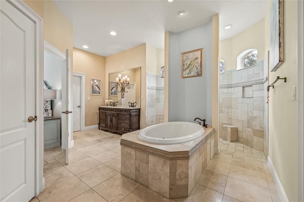 На продажу: $694,999 (3 спален, 2 ванн, 2748 Квадратных фут)