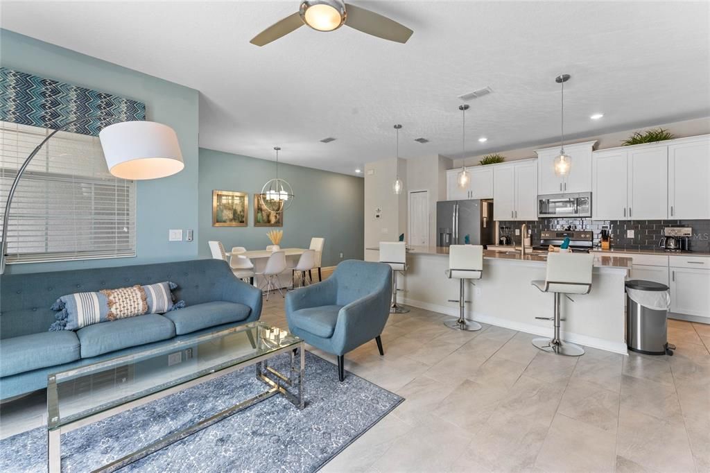 For Sale: $495,000 (4 beds, 3 baths, 1914 Square Feet)