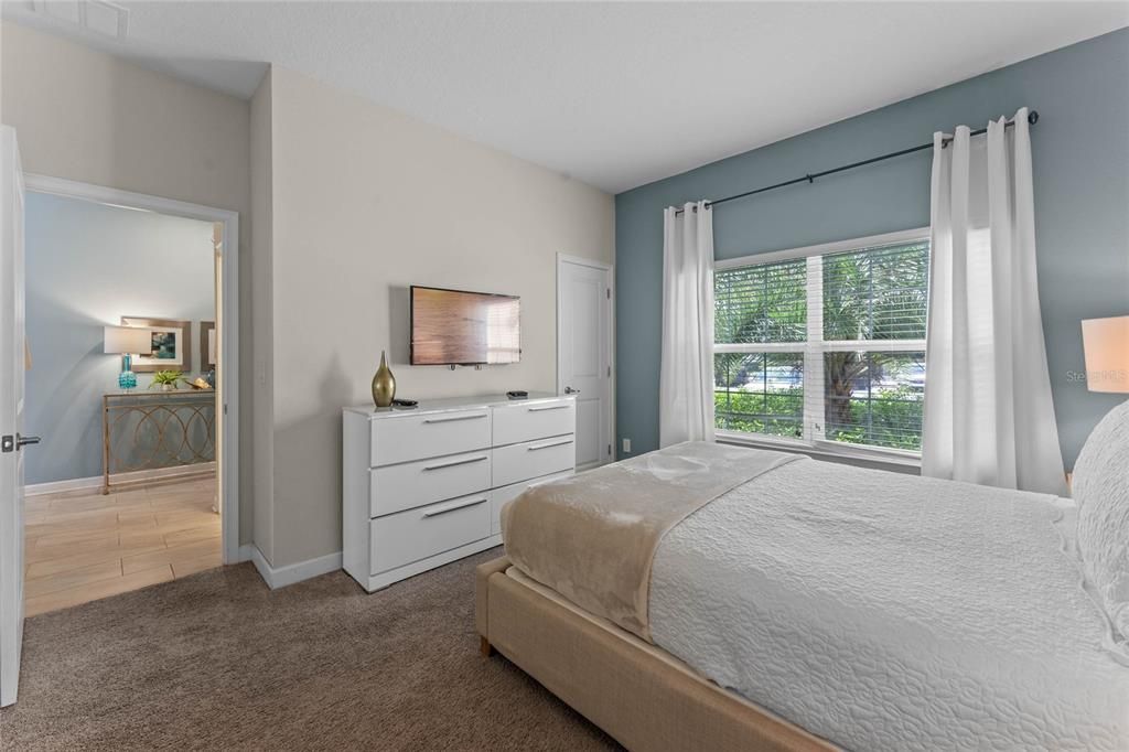 For Sale: $495,000 (4 beds, 3 baths, 1914 Square Feet)
