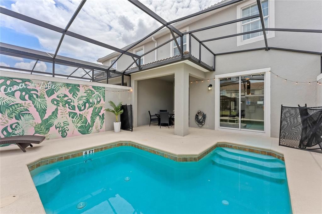 For Sale: $495,000 (4 beds, 3 baths, 1914 Square Feet)
