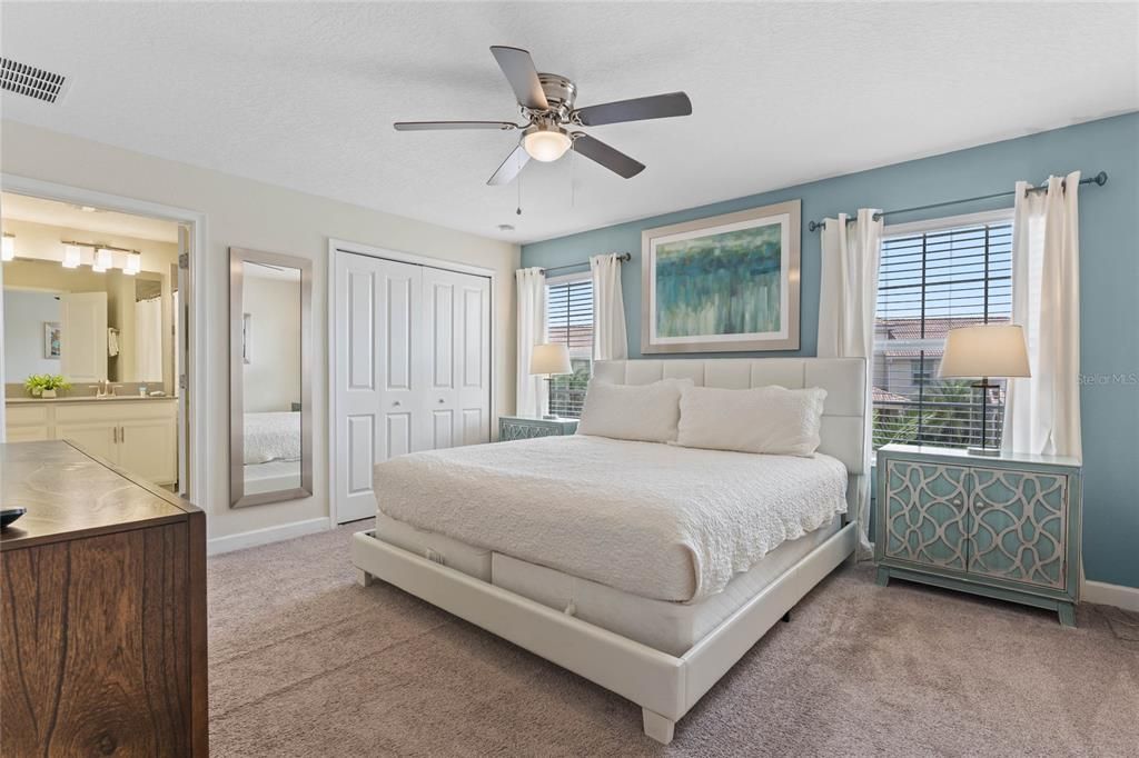 For Sale: $495,000 (4 beds, 3 baths, 1914 Square Feet)
