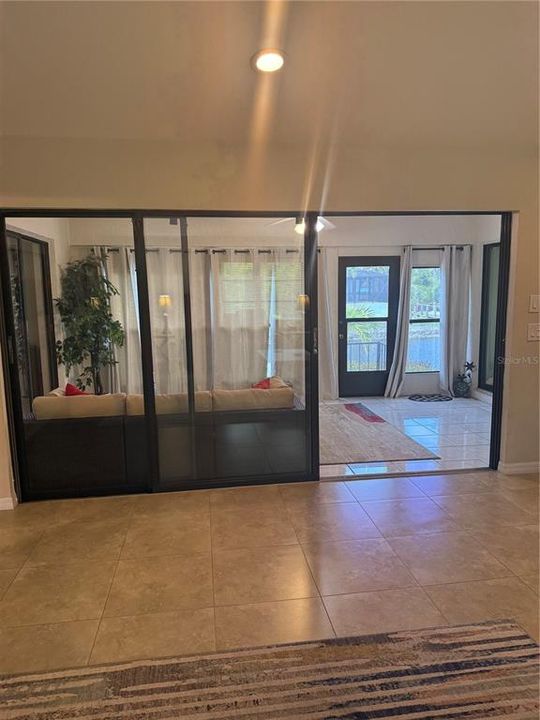 For Rent: $1,850 (3 beds, 2 baths, 1601 Square Feet)