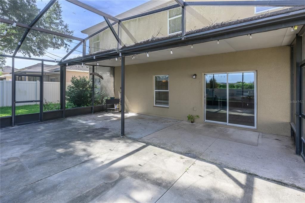 待售: $535,000 (6 贝兹, 4 浴室, 3499 平方英尺)