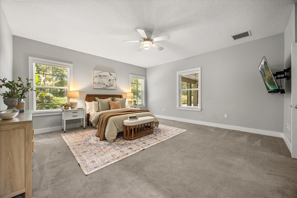 Active With Contract: $1,325,000 (4 beds, 4 baths, 3914 Square Feet)