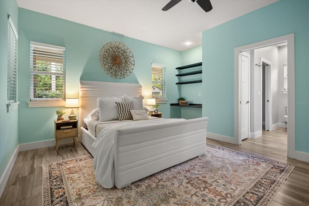 Active With Contract: $1,325,000 (4 beds, 4 baths, 3914 Square Feet)