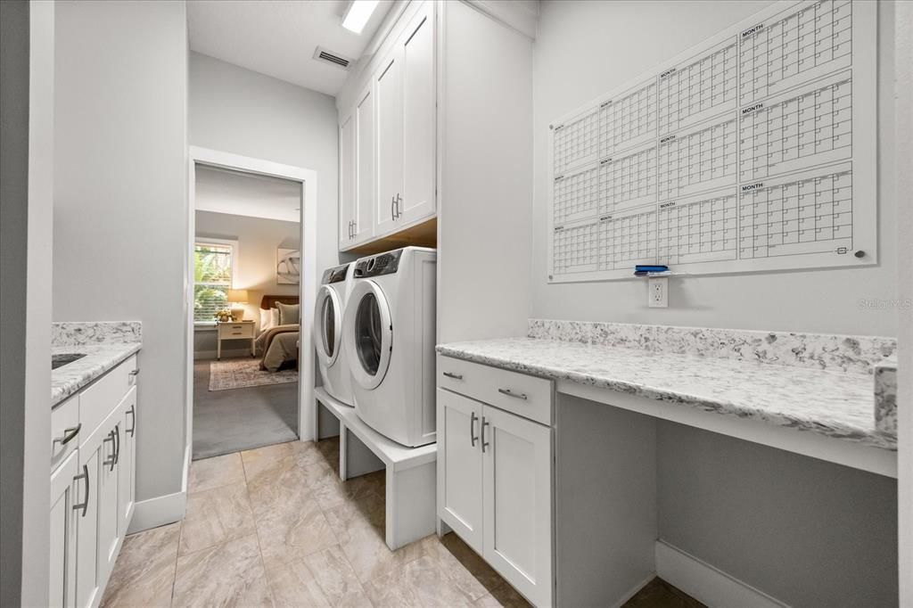 Active With Contract: $1,325,000 (4 beds, 4 baths, 3914 Square Feet)