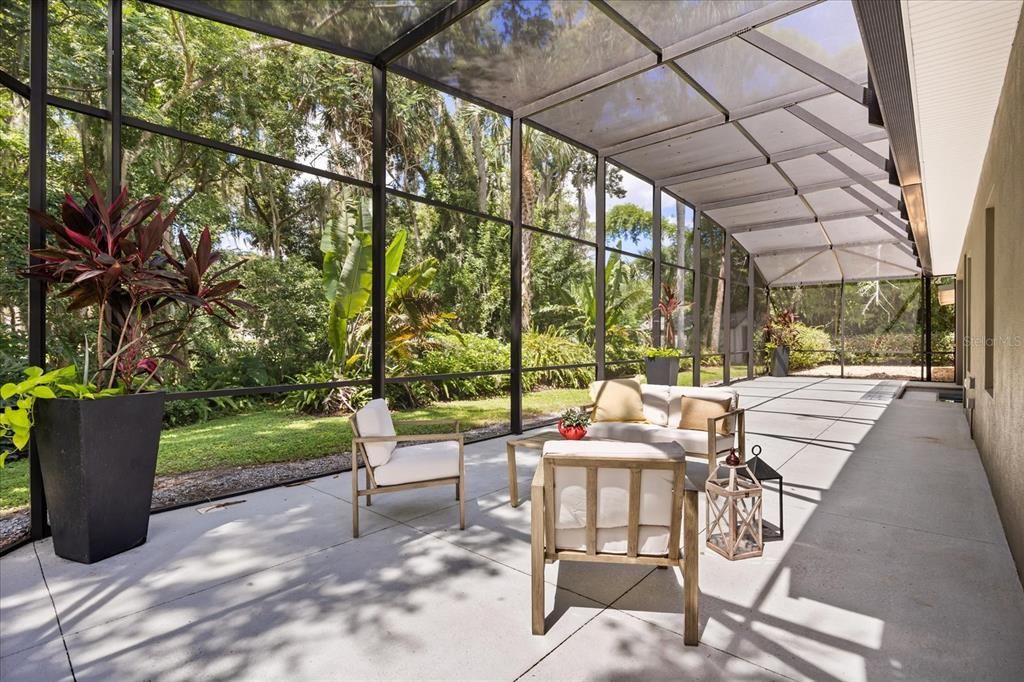 Active With Contract: $1,325,000 (4 beds, 4 baths, 3914 Square Feet)