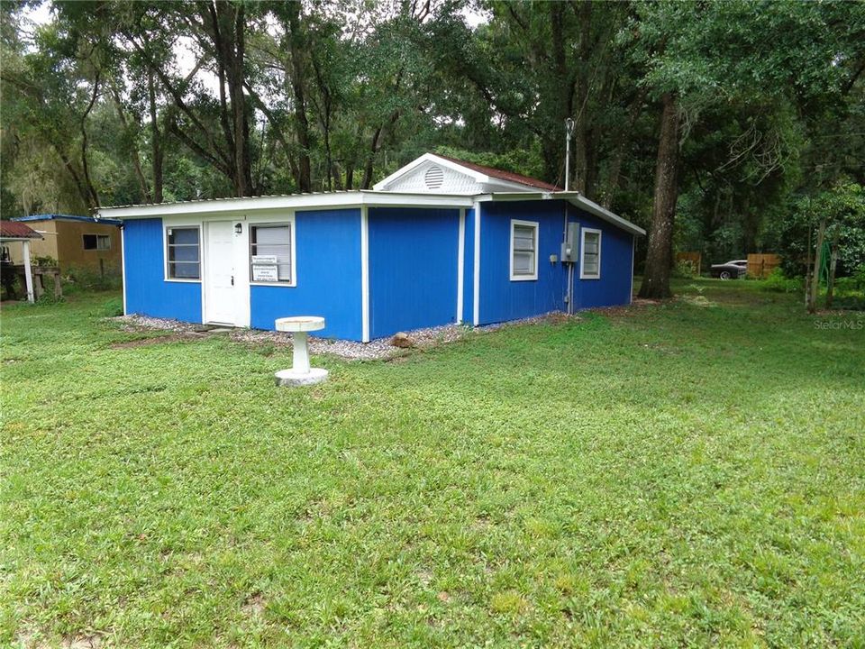 待售: $152,700 (2 贝兹, 1 浴室, 963 平方英尺)