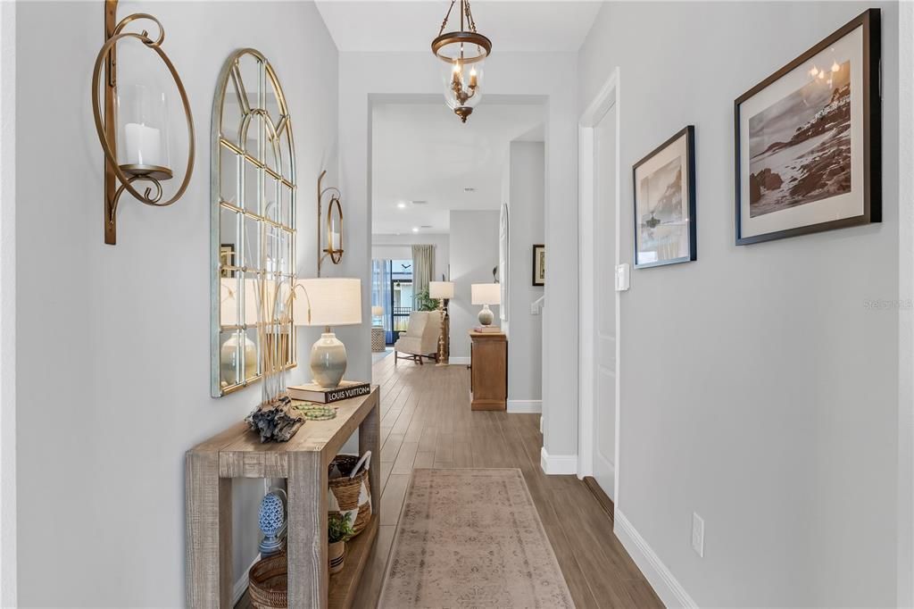 Под контрактом: $599,000 (5 спален, 3 ванн, 2995 Квадратных фут)