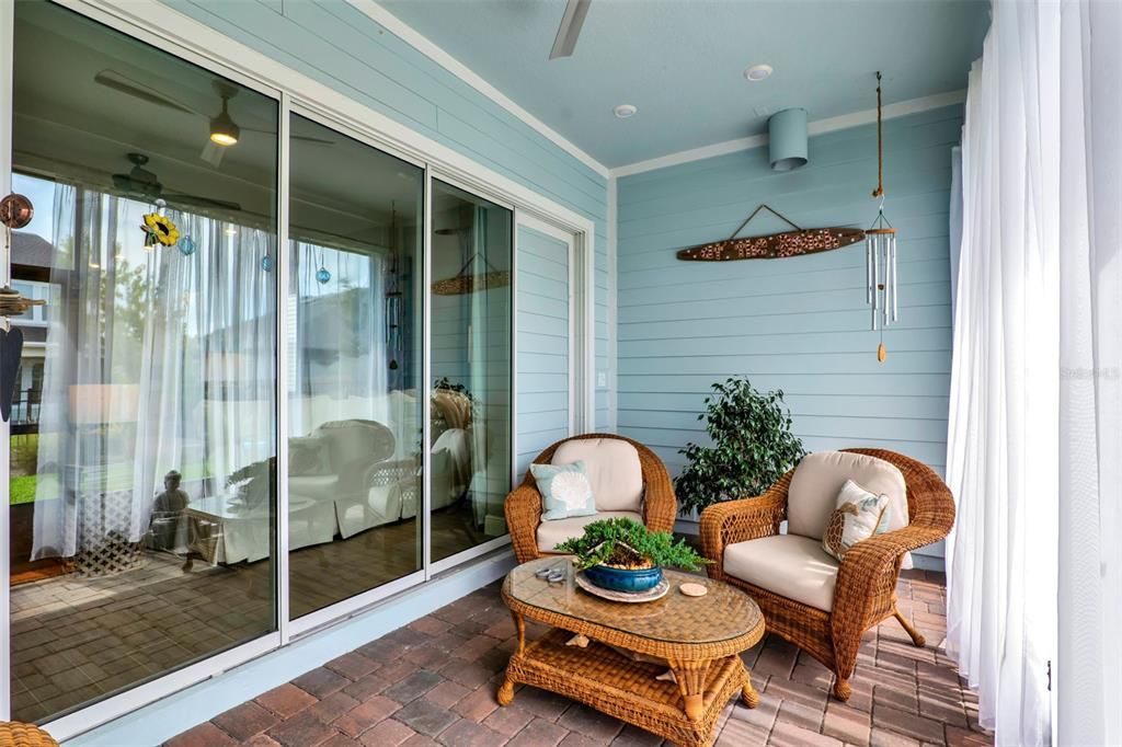 Под контрактом: $599,000 (5 спален, 3 ванн, 2995 Квадратных фут)