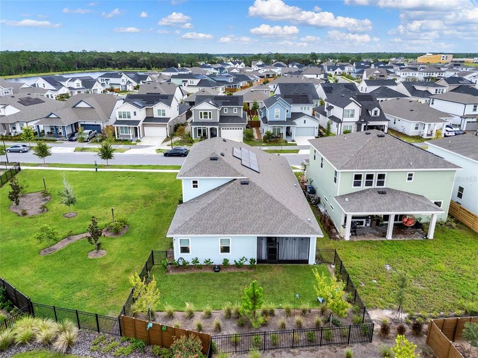 Под контрактом: $599,000 (5 спален, 3 ванн, 2995 Квадратных фут)