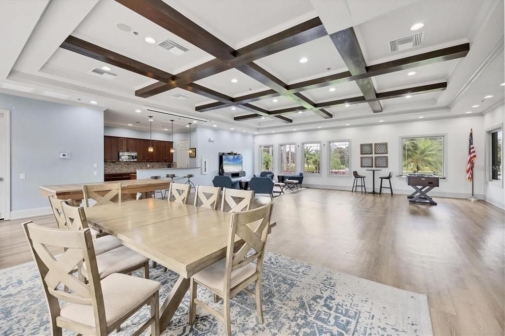 На продажу: $269,000 (3 спален, 2 ванн, 1585 Квадратных фут)