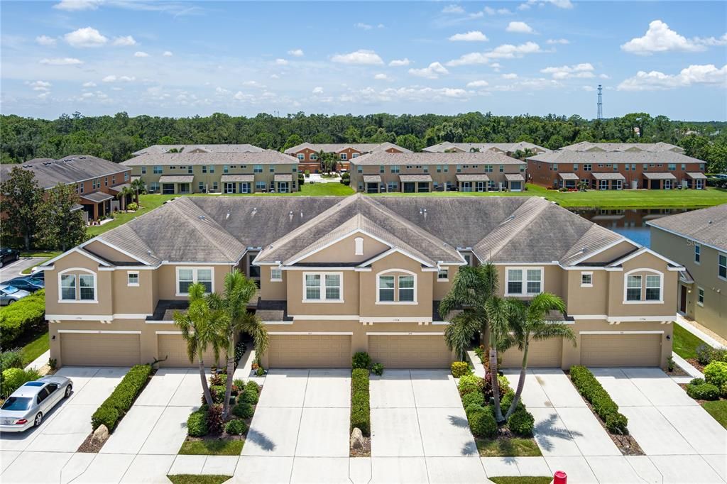 На продажу: $269,000 (3 спален, 2 ванн, 1585 Квадратных фут)