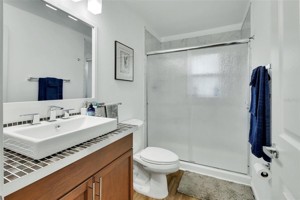 En Venta: $449,000 (3 camas, 2 baños, 1040 Pies cuadrados)