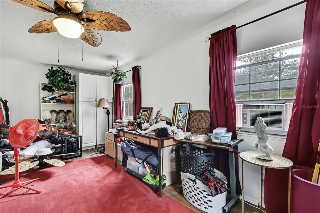 На продажу: $160,000 (2 спален, 2 ванн, 1134 Квадратных фут)