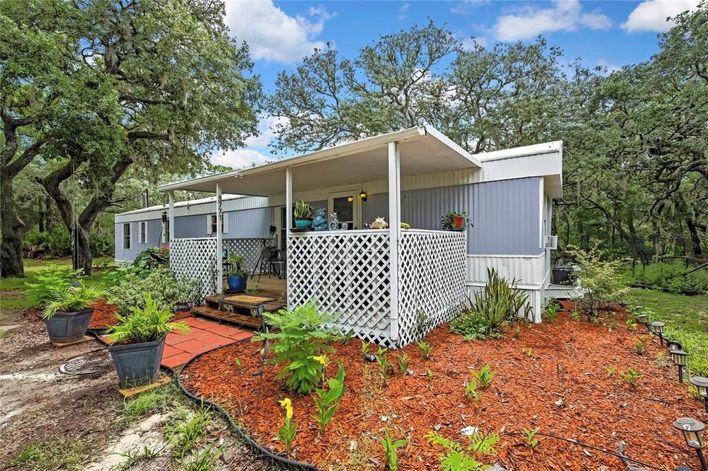 На продажу: $160,000 (2 спален, 2 ванн, 1134 Квадратных фут)