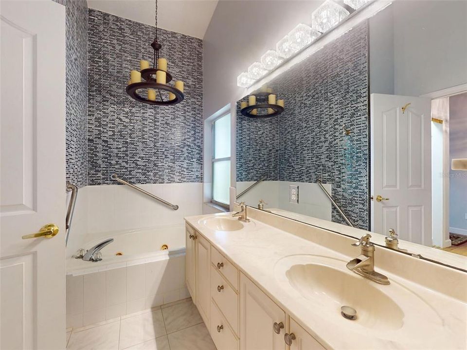 На продажу: $1,269,000 (4 спален, 3 ванн, 2879 Квадратных фут)