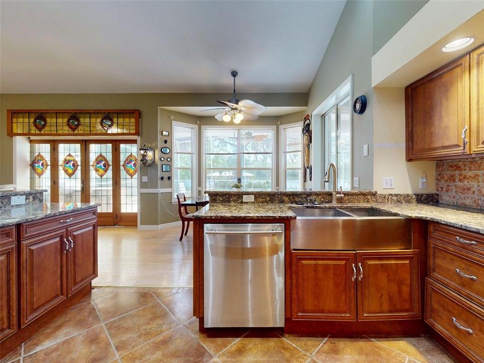 На продажу: $1,269,000 (4 спален, 3 ванн, 2879 Квадратных фут)