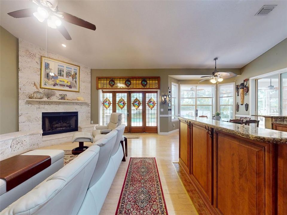 На продажу: $1,269,000 (4 спален, 3 ванн, 2879 Квадратных фут)