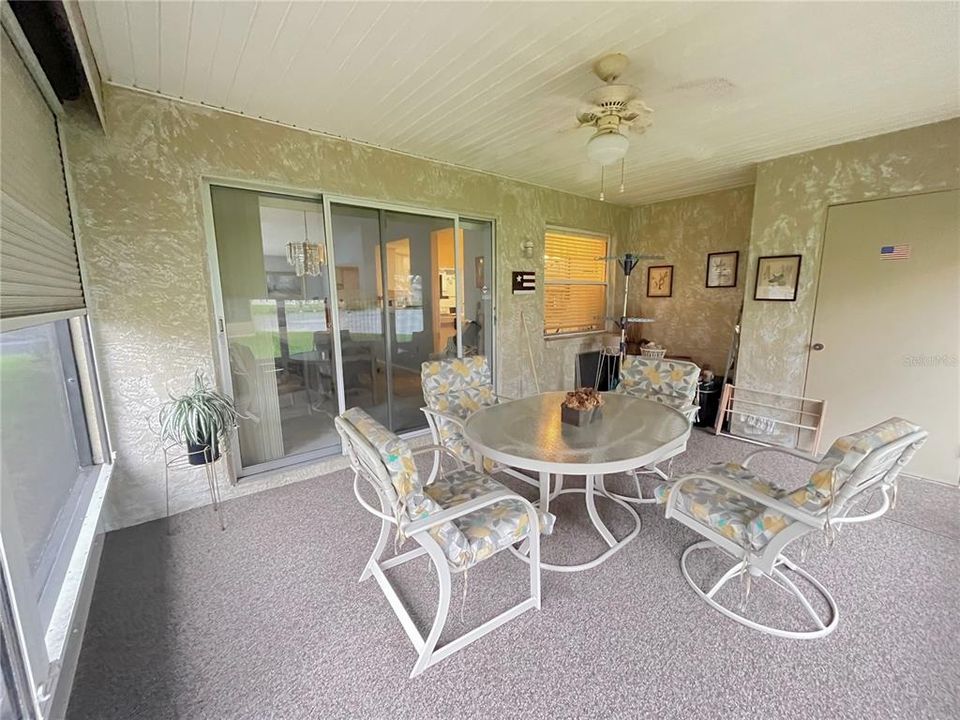 На продажу: $179,999 (2 спален, 2 ванн, 1318 Квадратных фут)