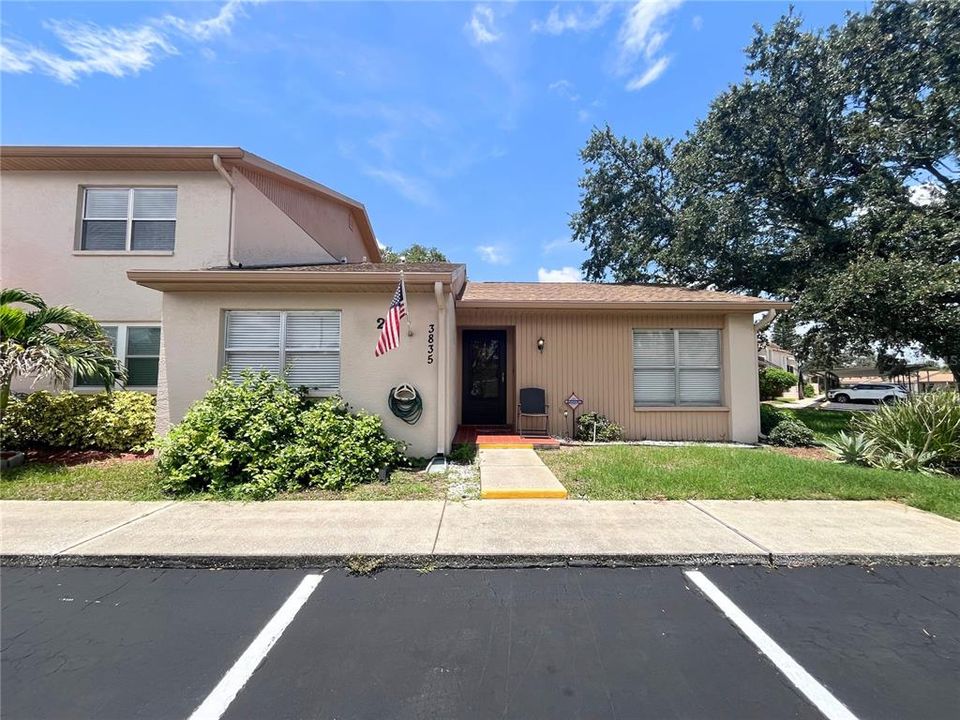 На продажу: $179,999 (2 спален, 2 ванн, 1318 Квадратных фут)